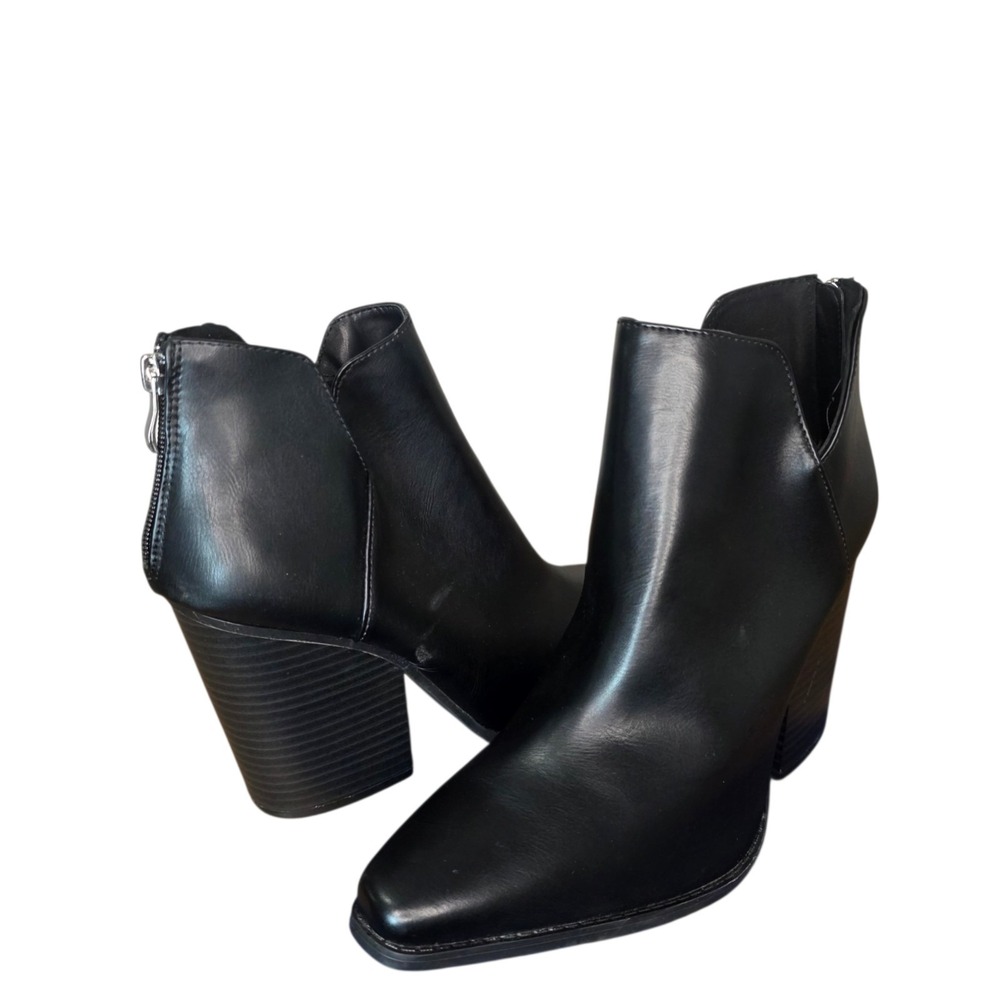 Qupid Blanka Womens 10 Black V-Cut Pointed Toe Block Heel Ankle Boots